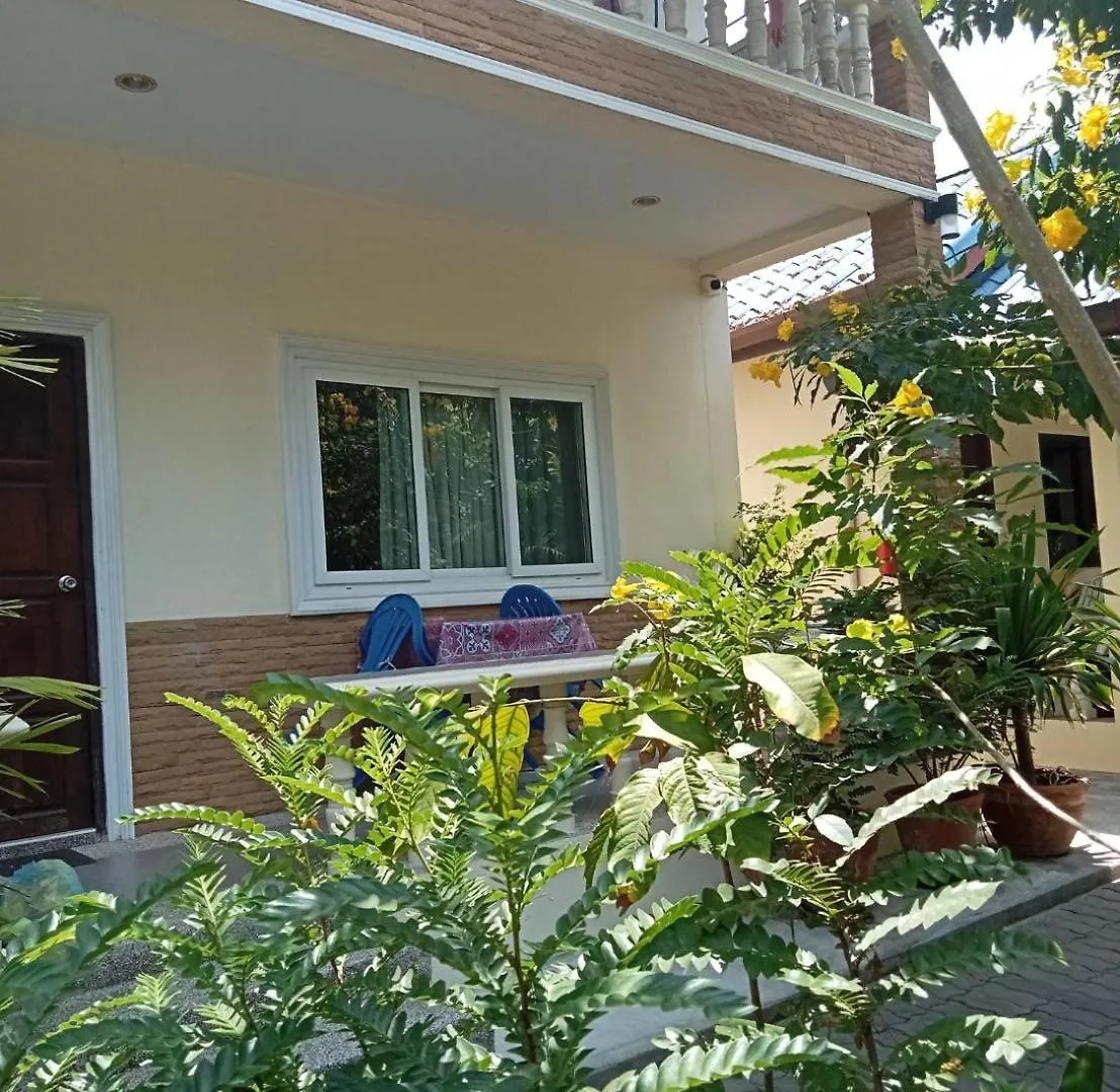 Гостевой дом Отель Wattana Bungalow Nai Yang